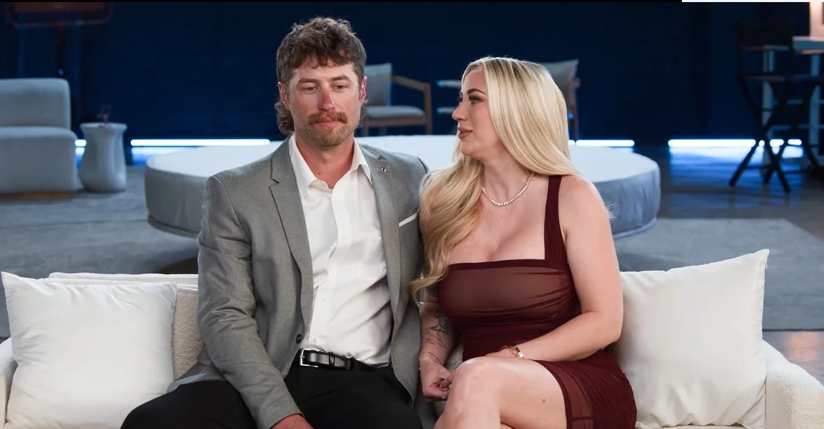 Kone - Brianna Coppage - Brianna og Phillip - Kurvet blondine lækker kone tager massiv BBC