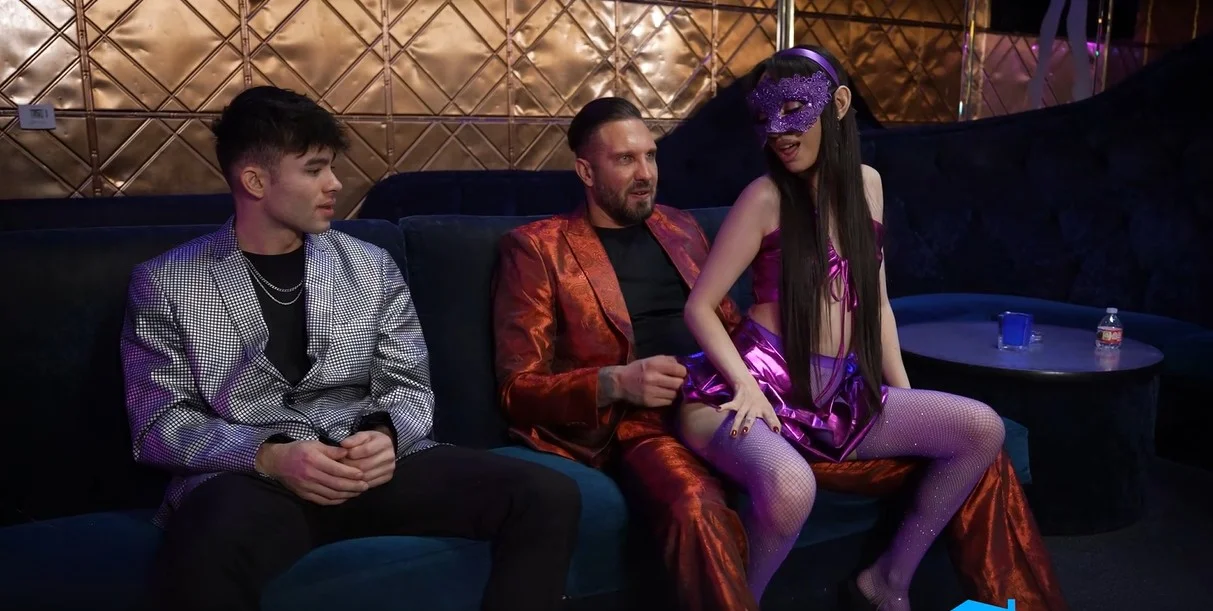 Familieslag - Ronnie Violet - Far, jeg gør hvad som helst… Spytroast min beskidte stripper steddatter!