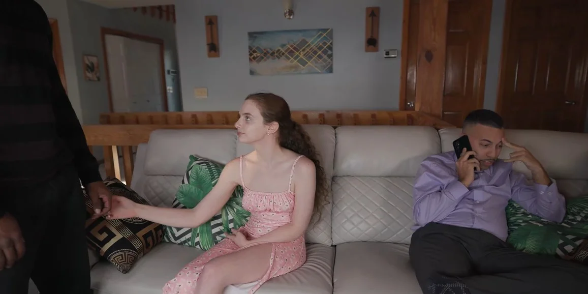 Cuck Hunter - Marina Vaylor - MARINAS INTERRACIAL MØDE - EN MANDS HANREJEFANTASI