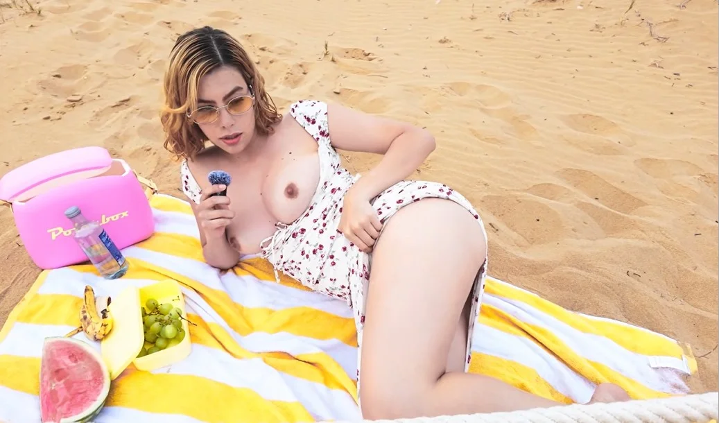 Watch 4 Beauty - Sally Hunter Sally Invites You
