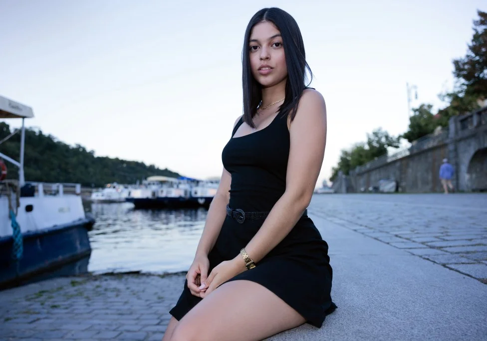 تماشای 4 زیبایی - جیا روس - اولین پیاده‌روی