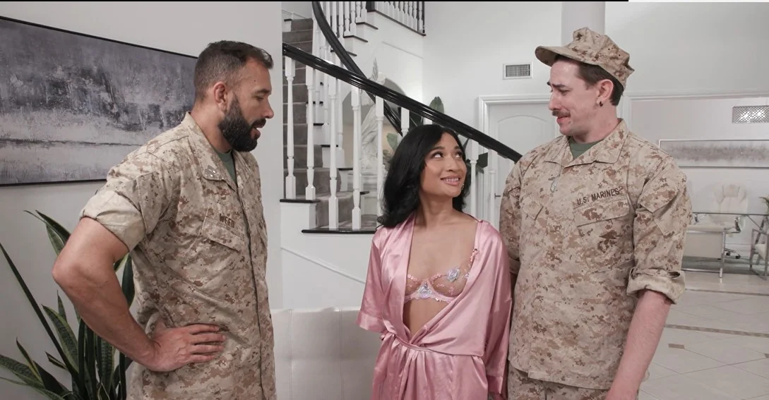 Cherry Pimps - Avery Black - Following Command