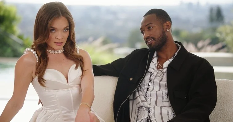 Blacked - Katie Kush - Zvijezda Katie želi suradnice BBC-a izvan ekrana