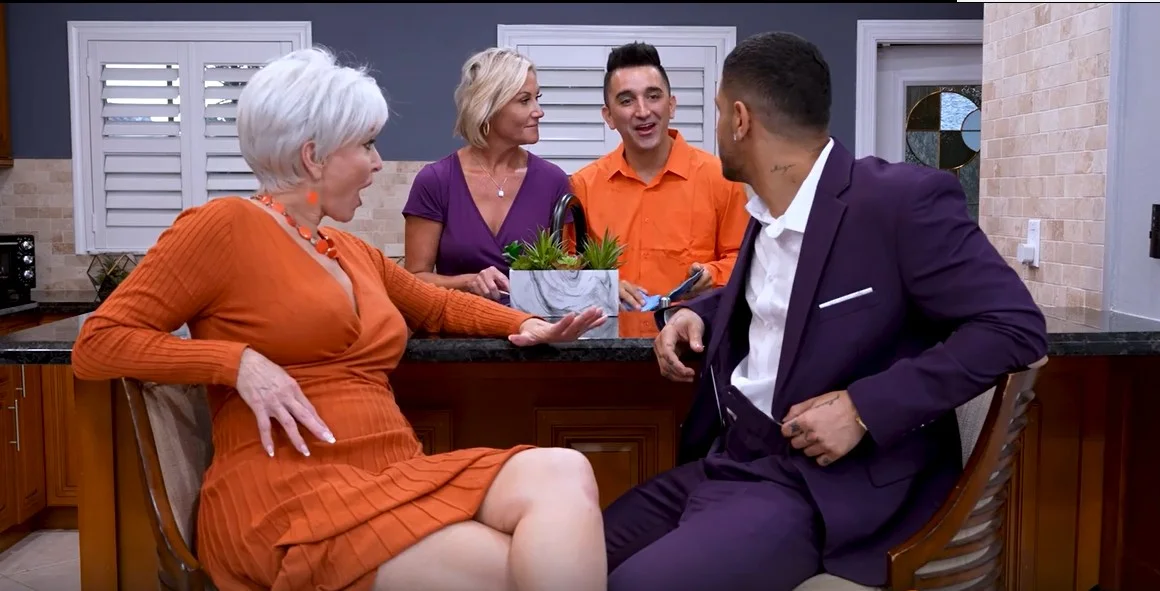 Swapz Singles - DD White i Stevie K - Nanina neuredna razmjena sperme, netko ih mora naučiti