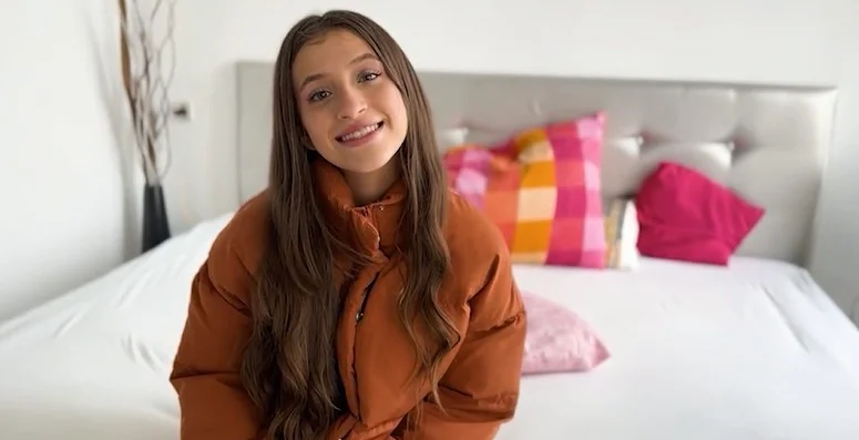 Puta Locura - Sofia Smith - Tatt på fersken som 19-åring og med flott rumpe