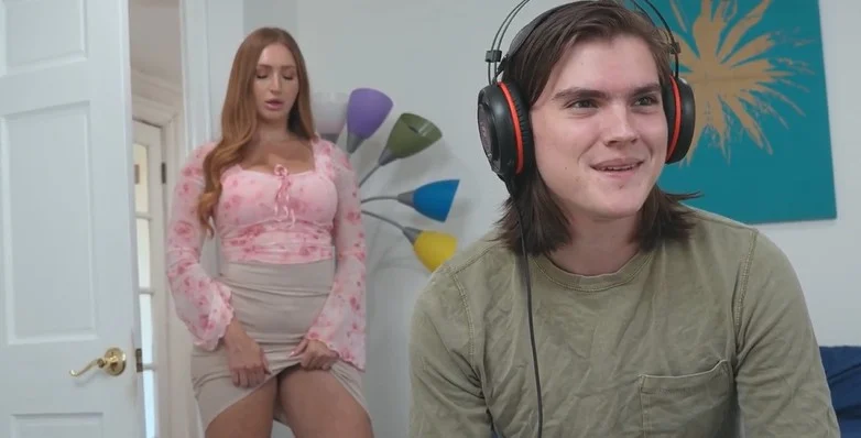 Ups Familie - Skylar Snow - Jævelen