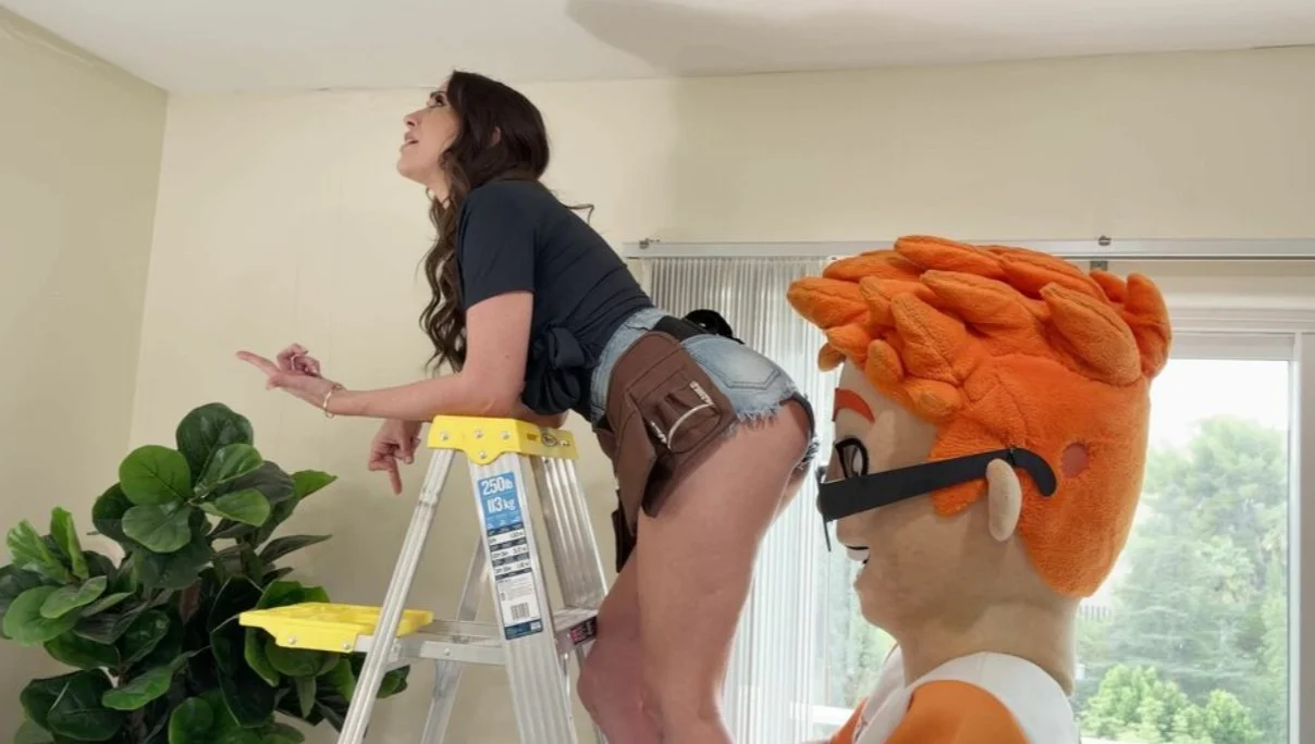 Porn Dude Casting - Amiee Cambridge - Amiee Cambridge finner, forårsaker og fikser Porn Dudes lekkasjer