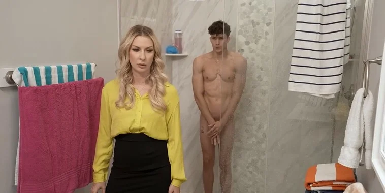 Mamma är kåt - Sydney Paige - Knulla mig i den riktiga röv