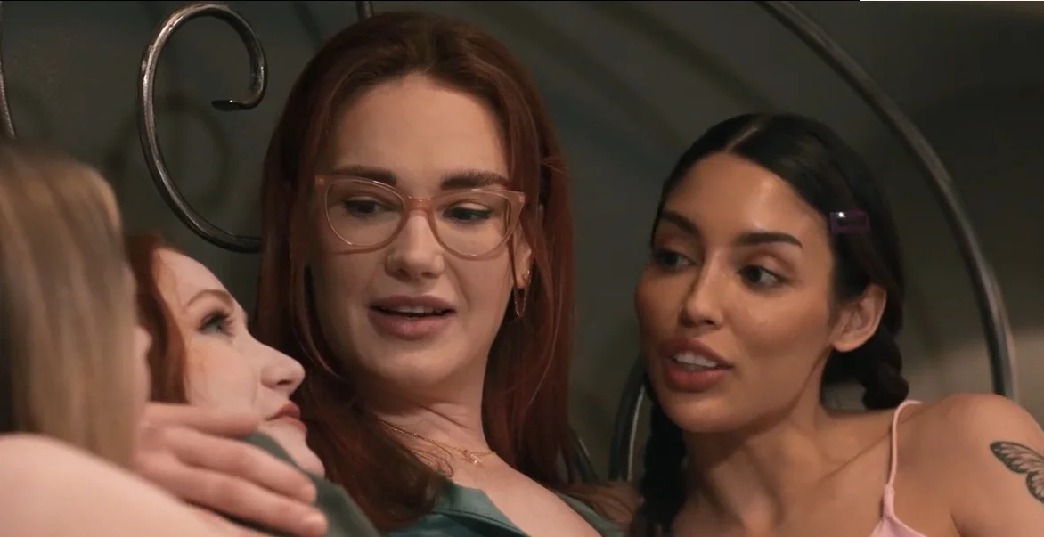 Mommy's Girl - Vanessa Sky, Coco Lovelock, Siri Dahl & Scarlet Skies - ตกใจในงานปาร์ตี้ค้างคืน