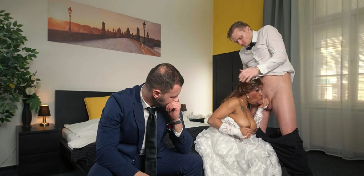 Bride4k - Vicky Menage - Cô dâu Rock-Paper